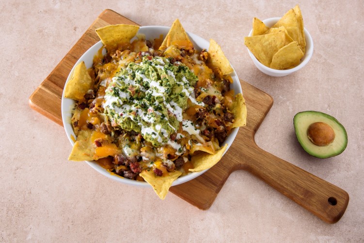 Nachos con guacamole para ver el partido Recetas Nestlé