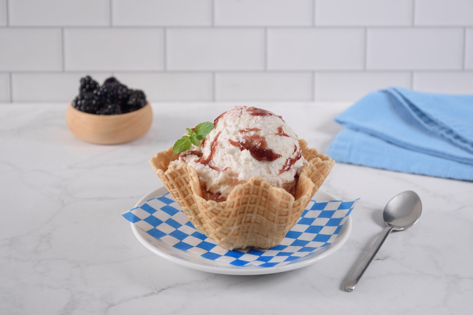 Helado de Queso con Zarzamora Recetas Nestlé