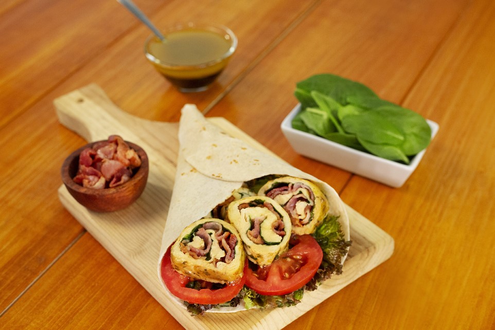 Wrap de Espinaca con Tocino y Pollo Recetas Nestlé