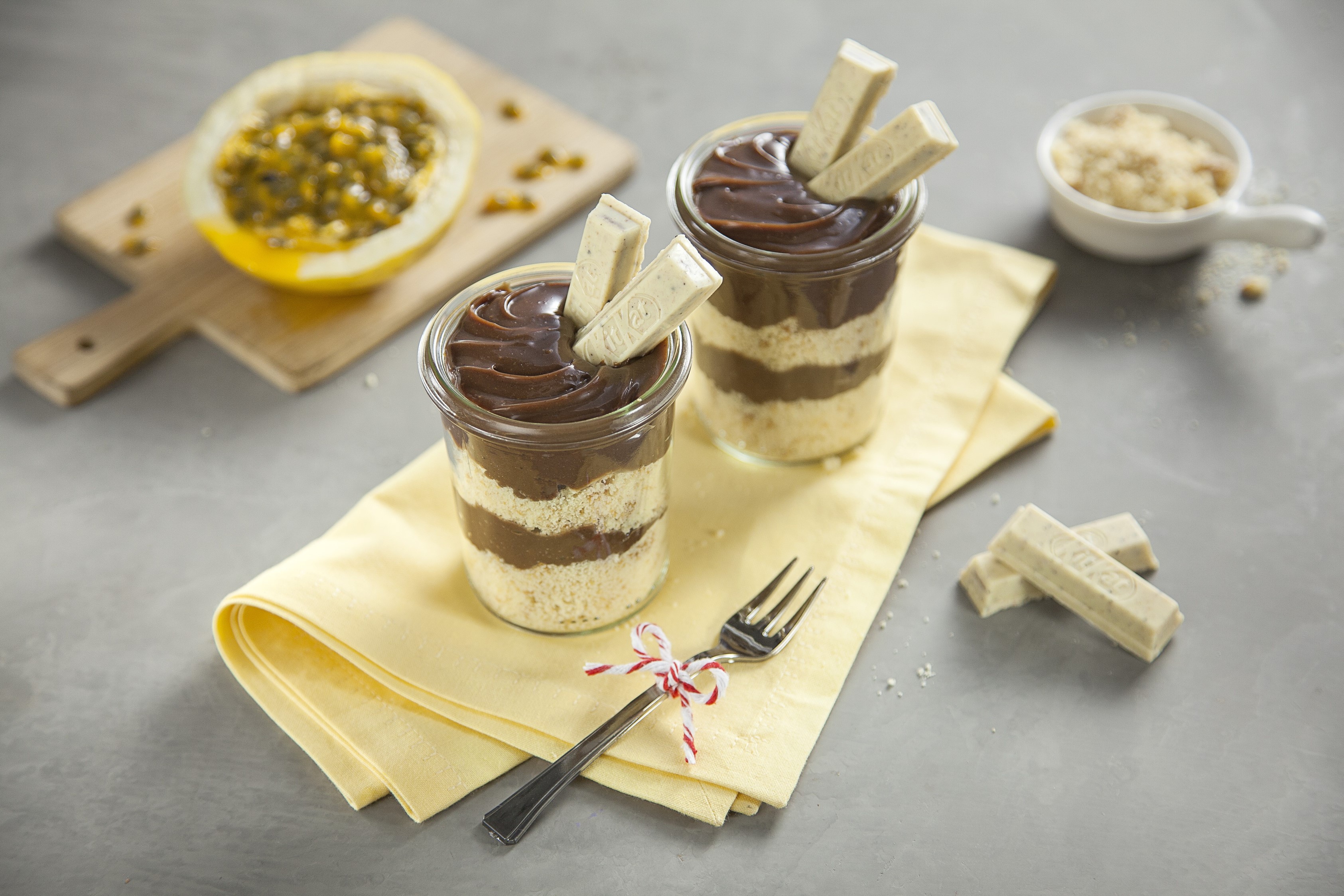 Bolo De Pote De Brigadeiro Com Kitkat Passion Fruit Receitas Nestl