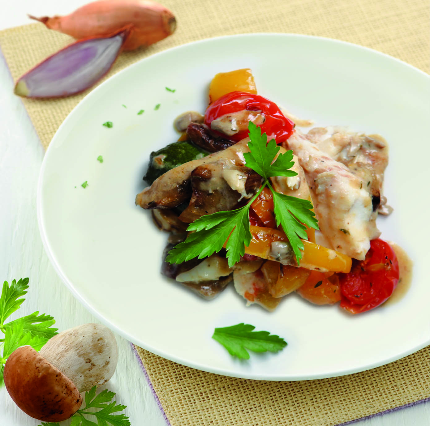 Dorada con salsa de setas y verduras