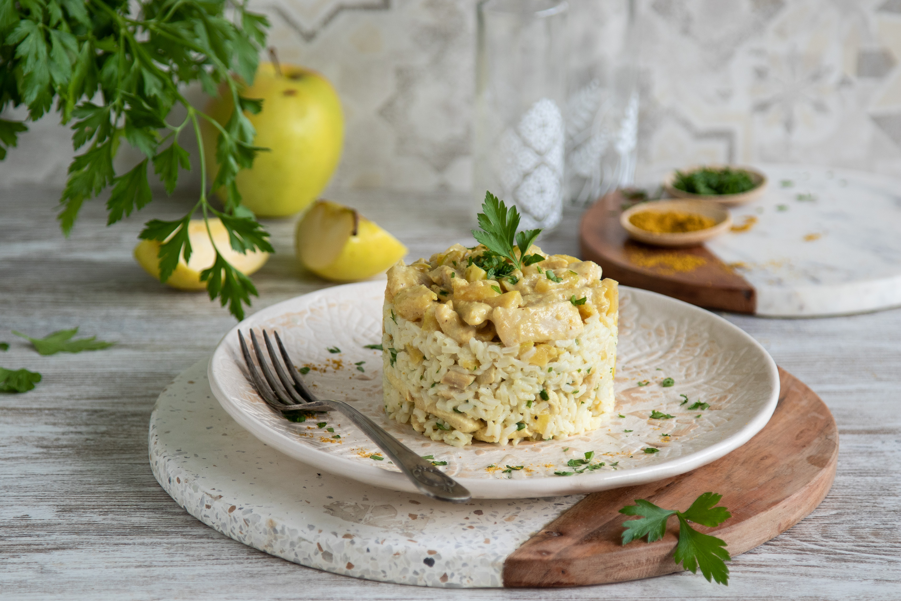 Ensalada de arroz con pollo al curry