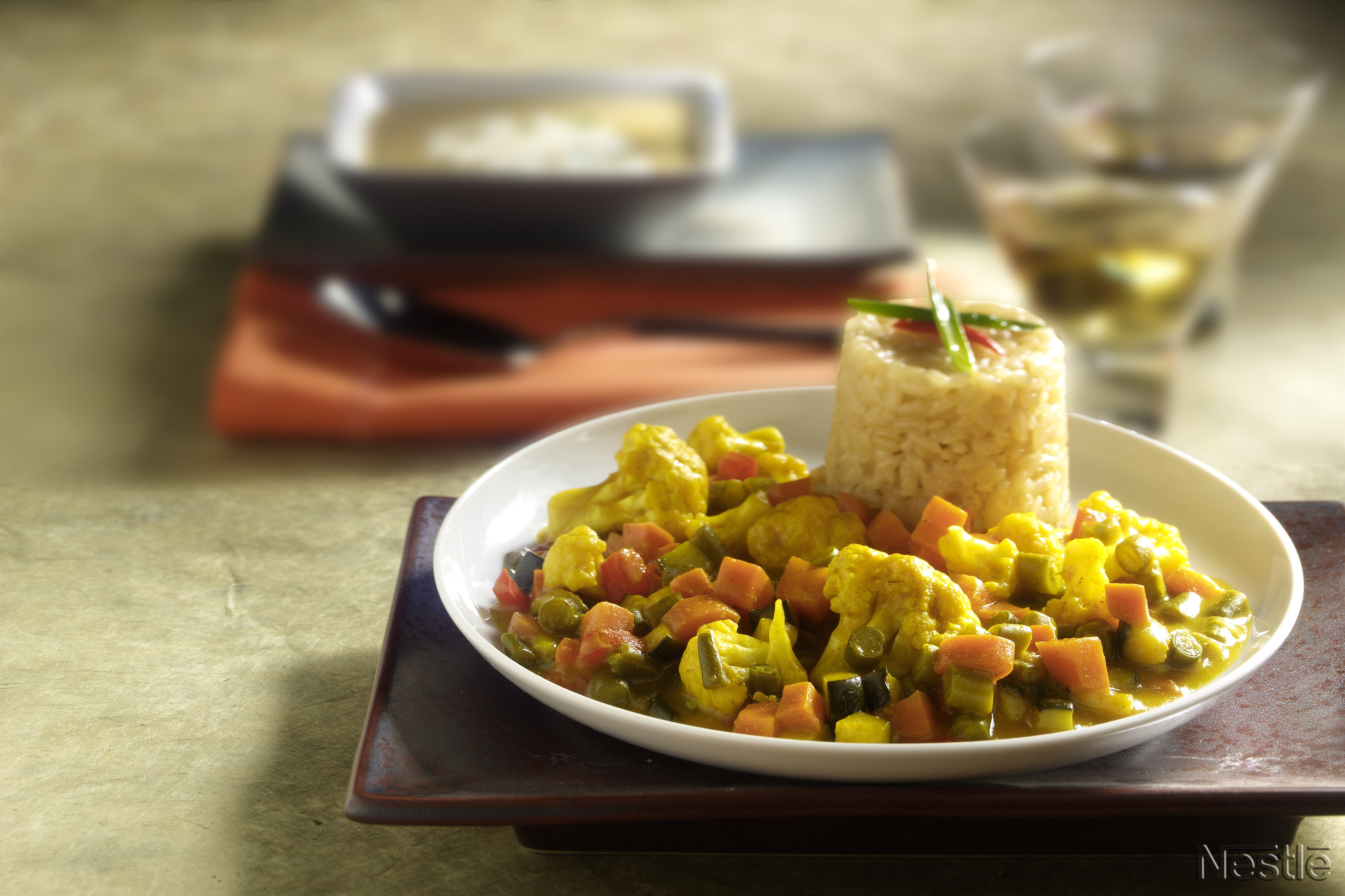 Arroz con verduras y curry