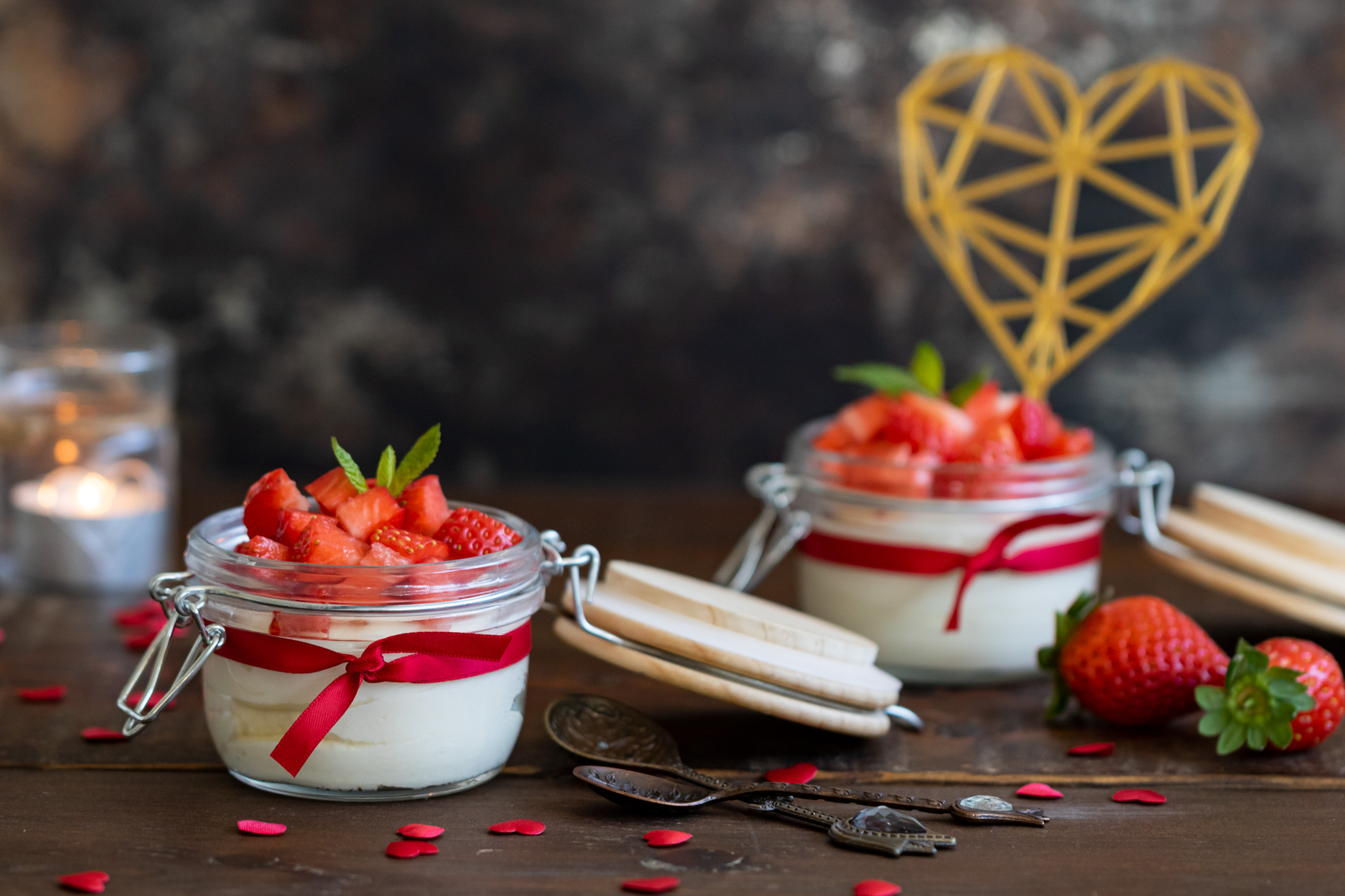 Mousse de chocolate blanco y fresas