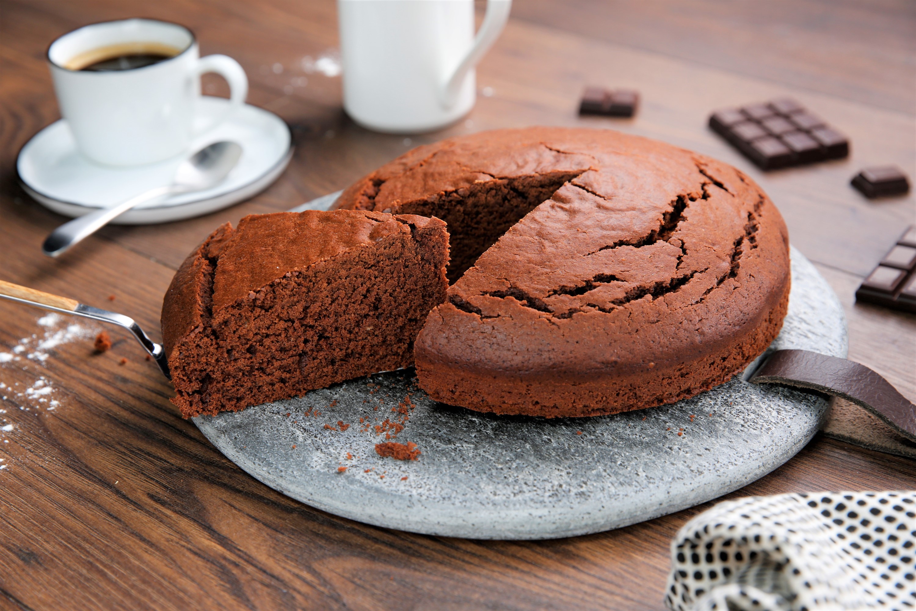 Bizcocho de chocolate negro 70%