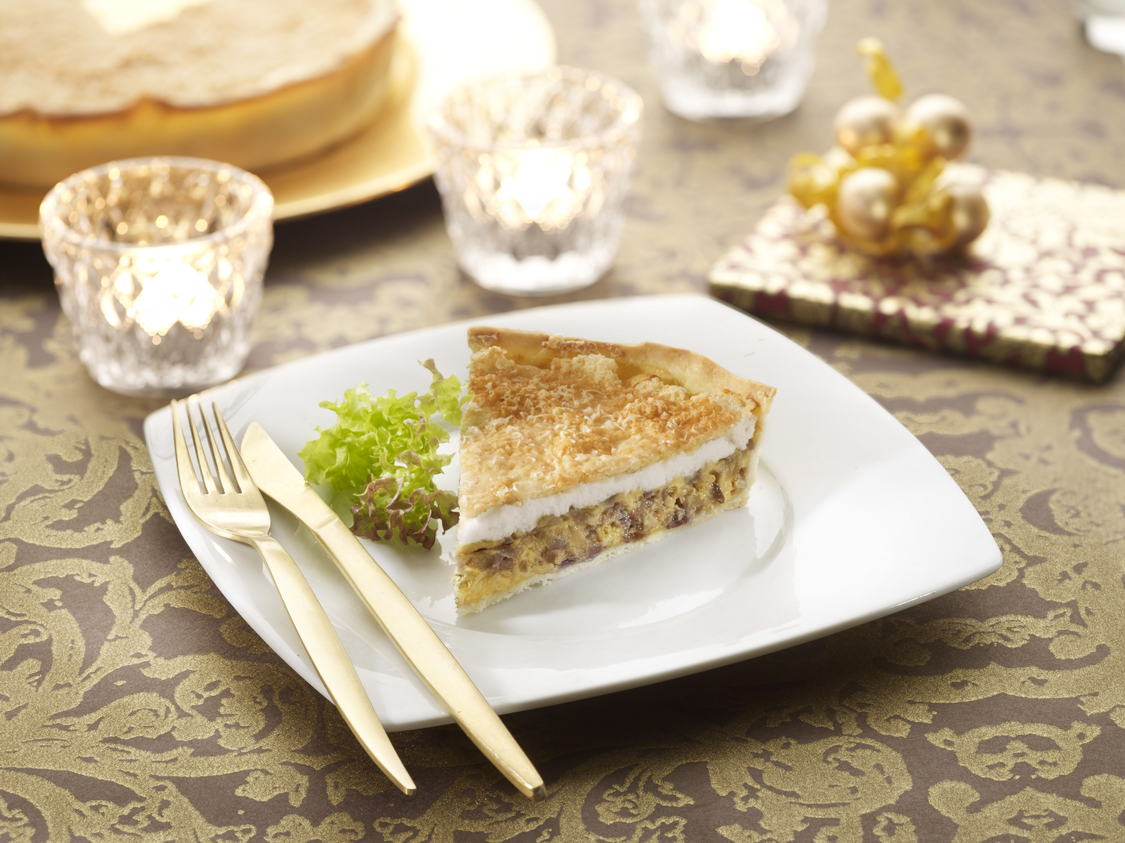 Tarta de cebolla caramelizada y queso