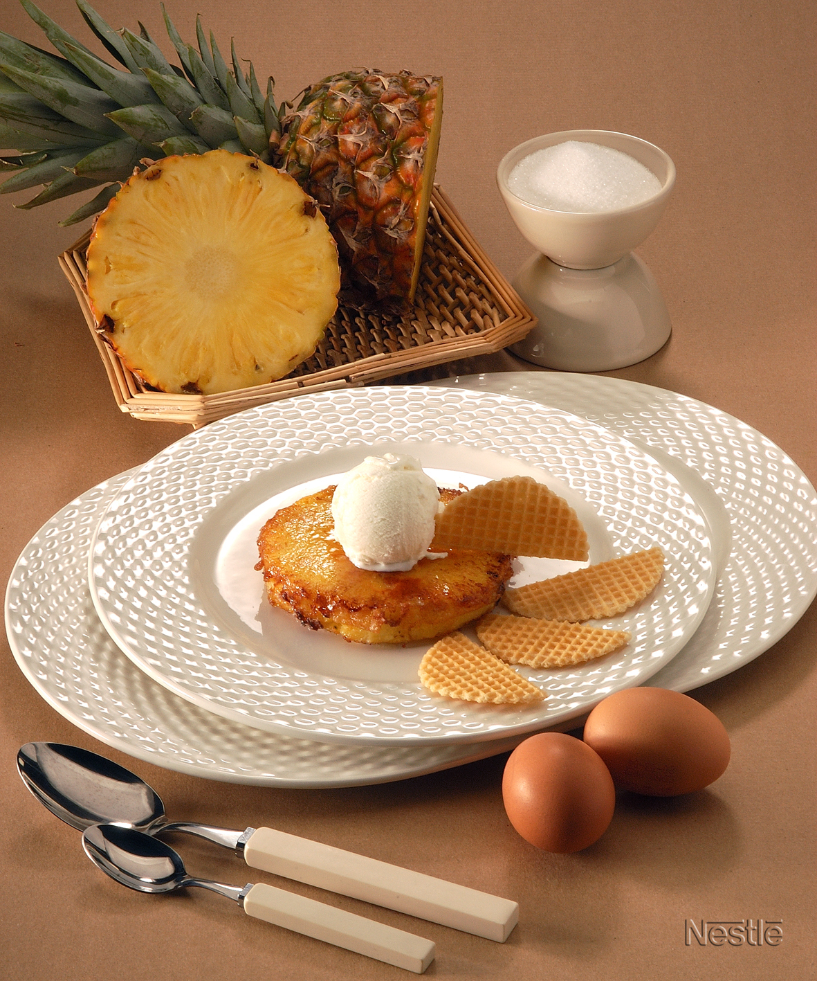 Piña gratinada | Nestlé Cocina