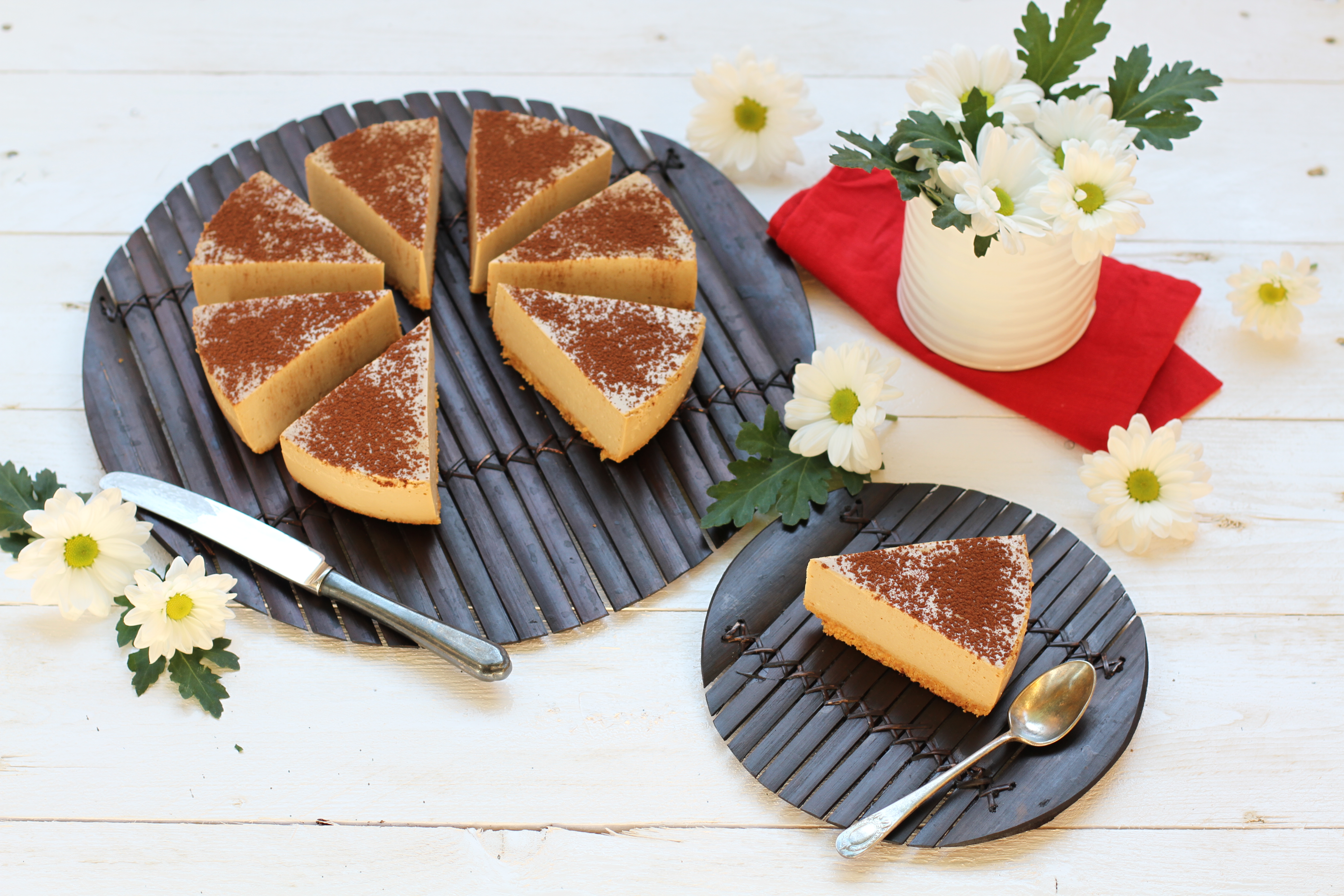 Tarta de queso fría sin horno con café y leche condensada