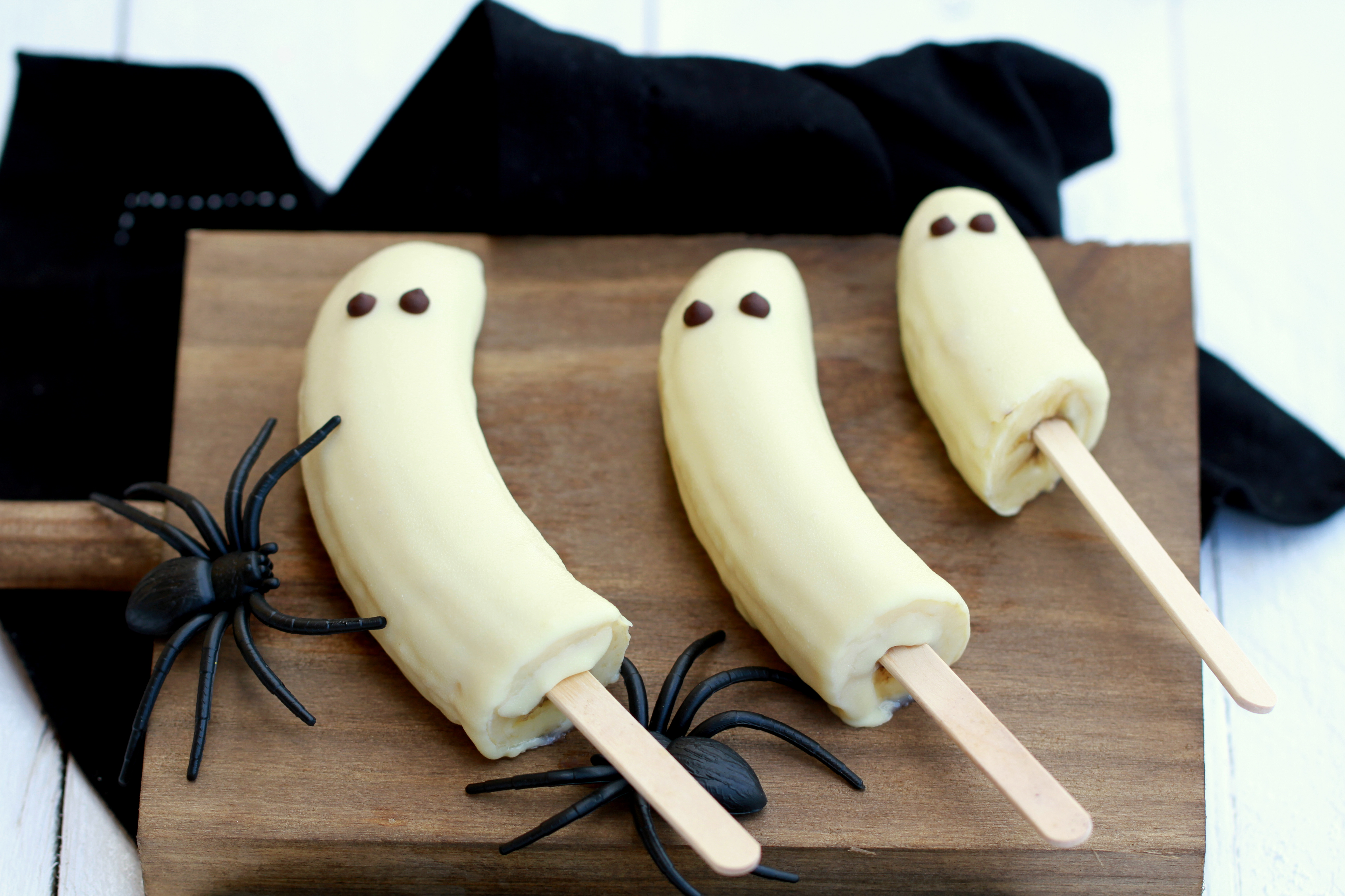 Plátanos fantasma para halloween
