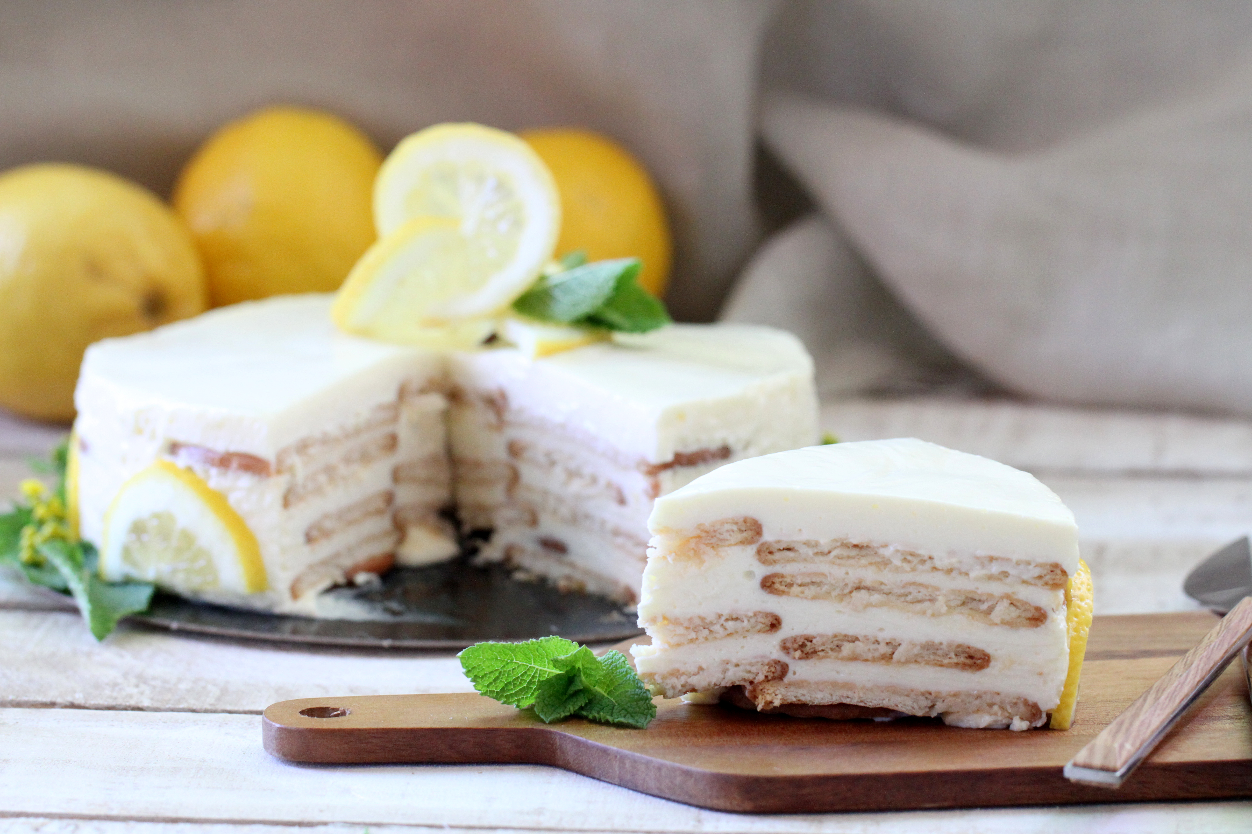 Pastel rápido de leche condensada y queso al limón