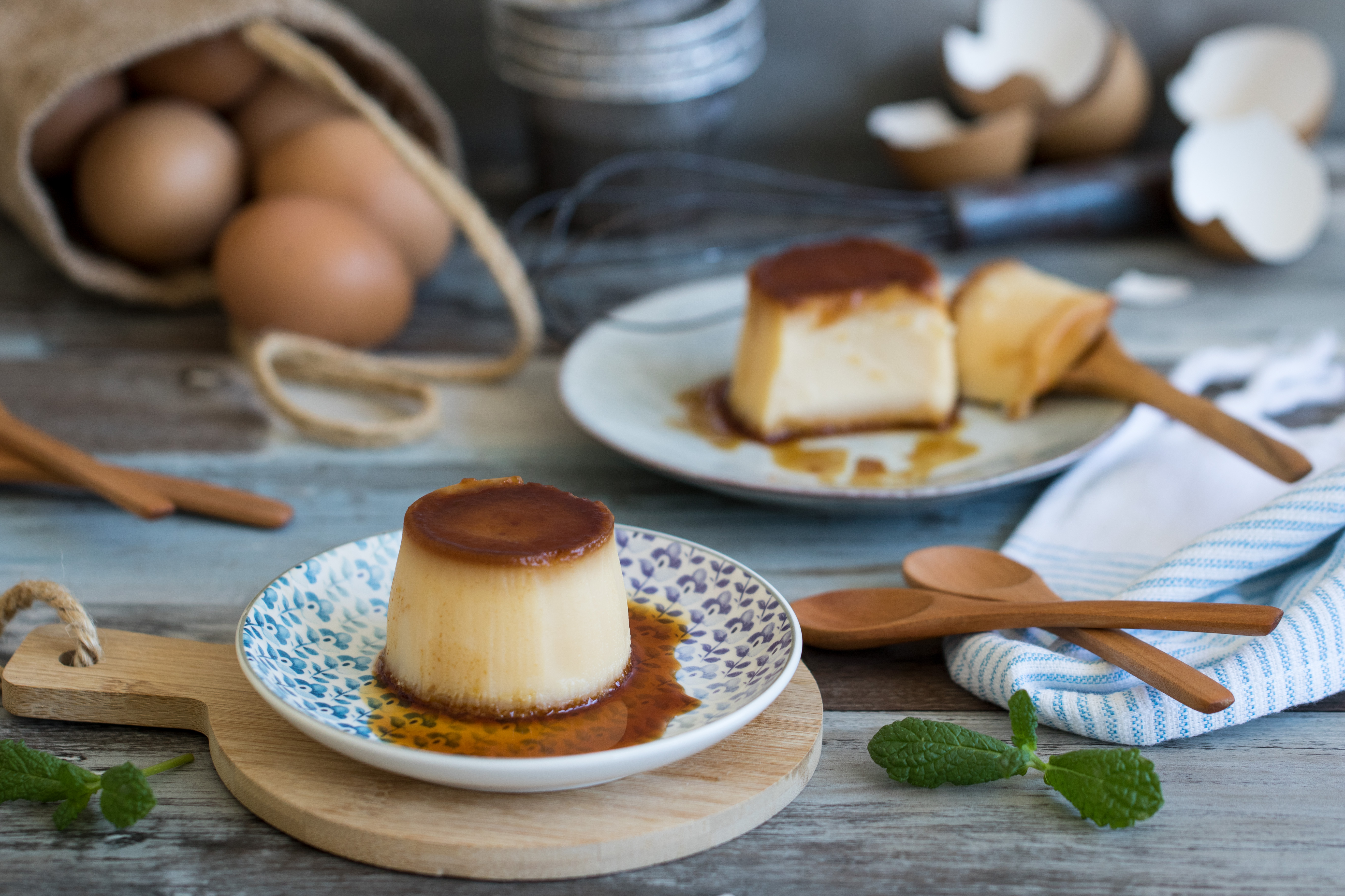 Flan de leche condensada y galletas maría