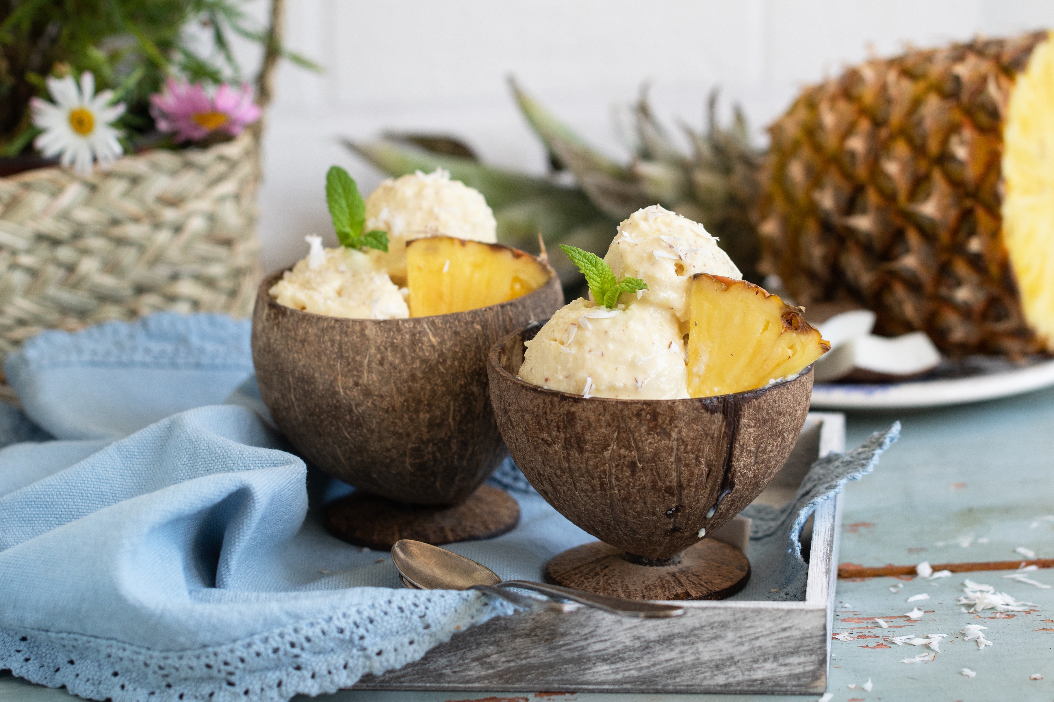 Helado tropical de piña y coco