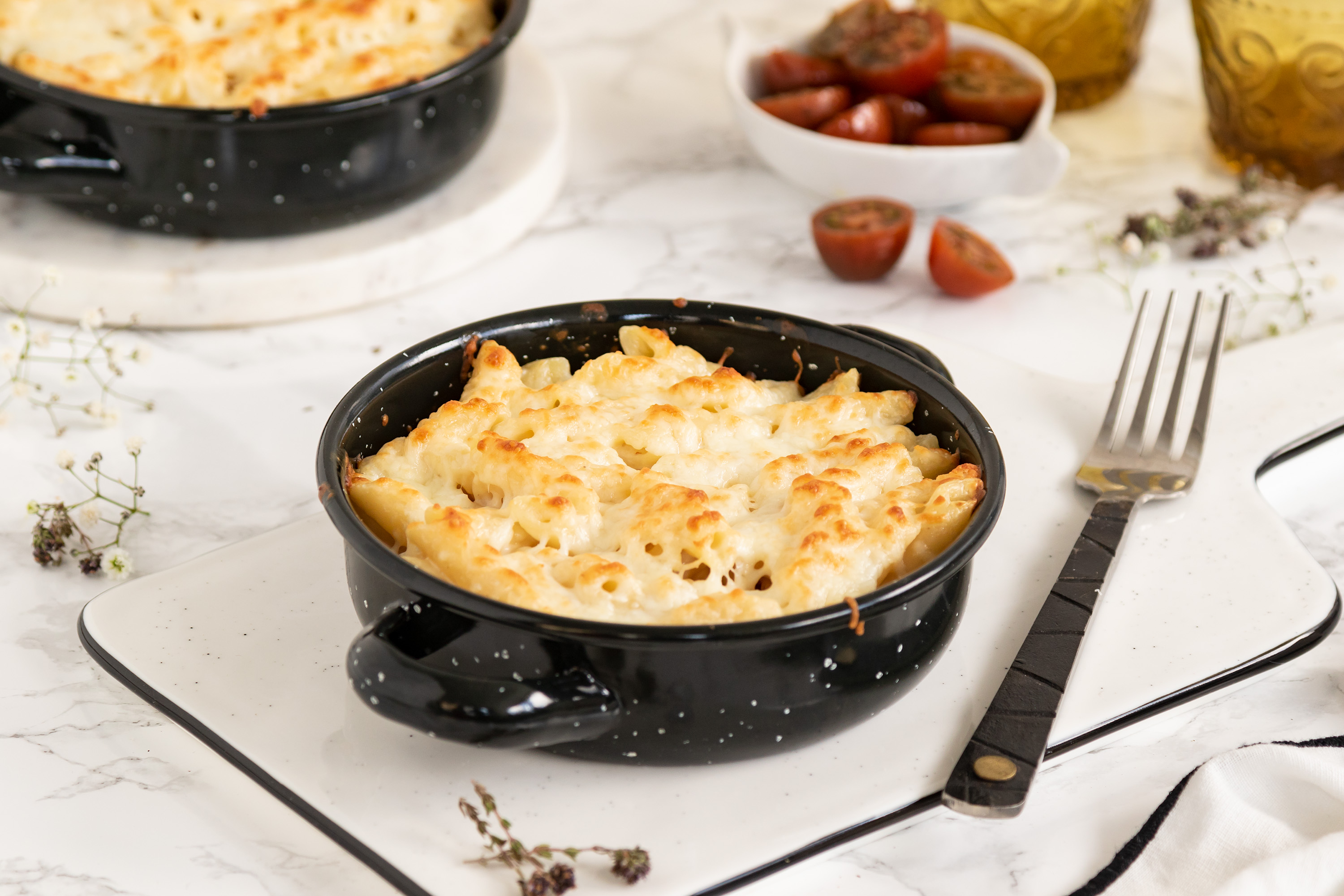 Macarrones gratinados con bechamel y queso al horno