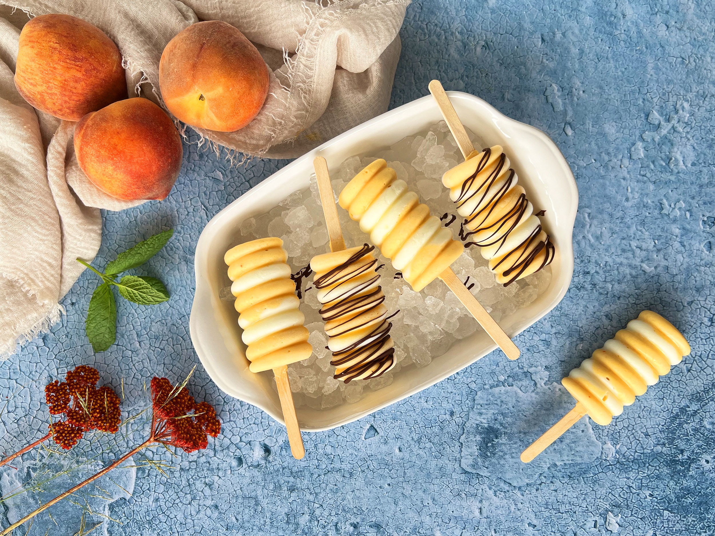 Polos de melocotón y yogur