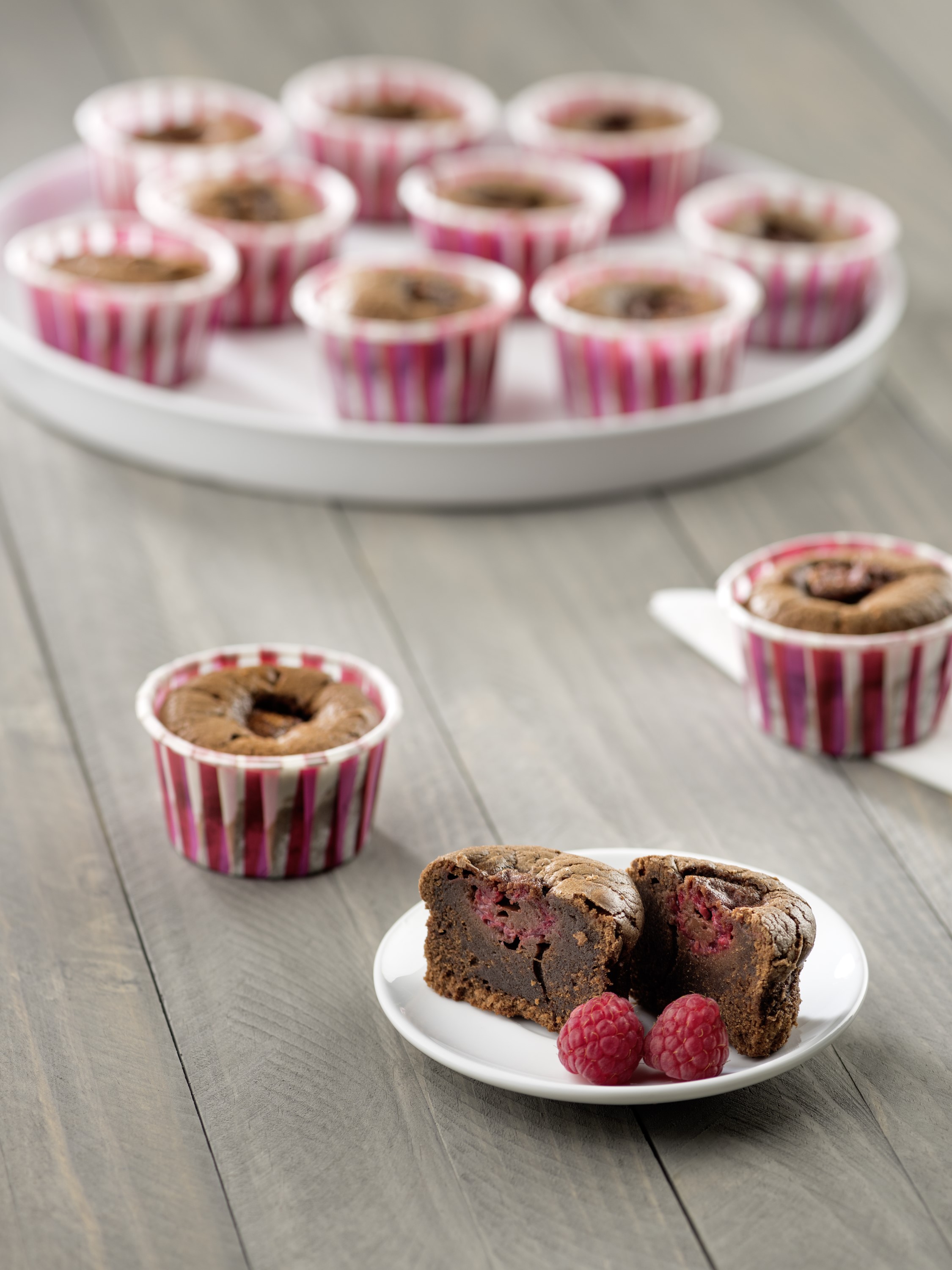 Muffins de chocolate con corazón de frambuesa con Thermomix©(TM6, TM5, TM31)