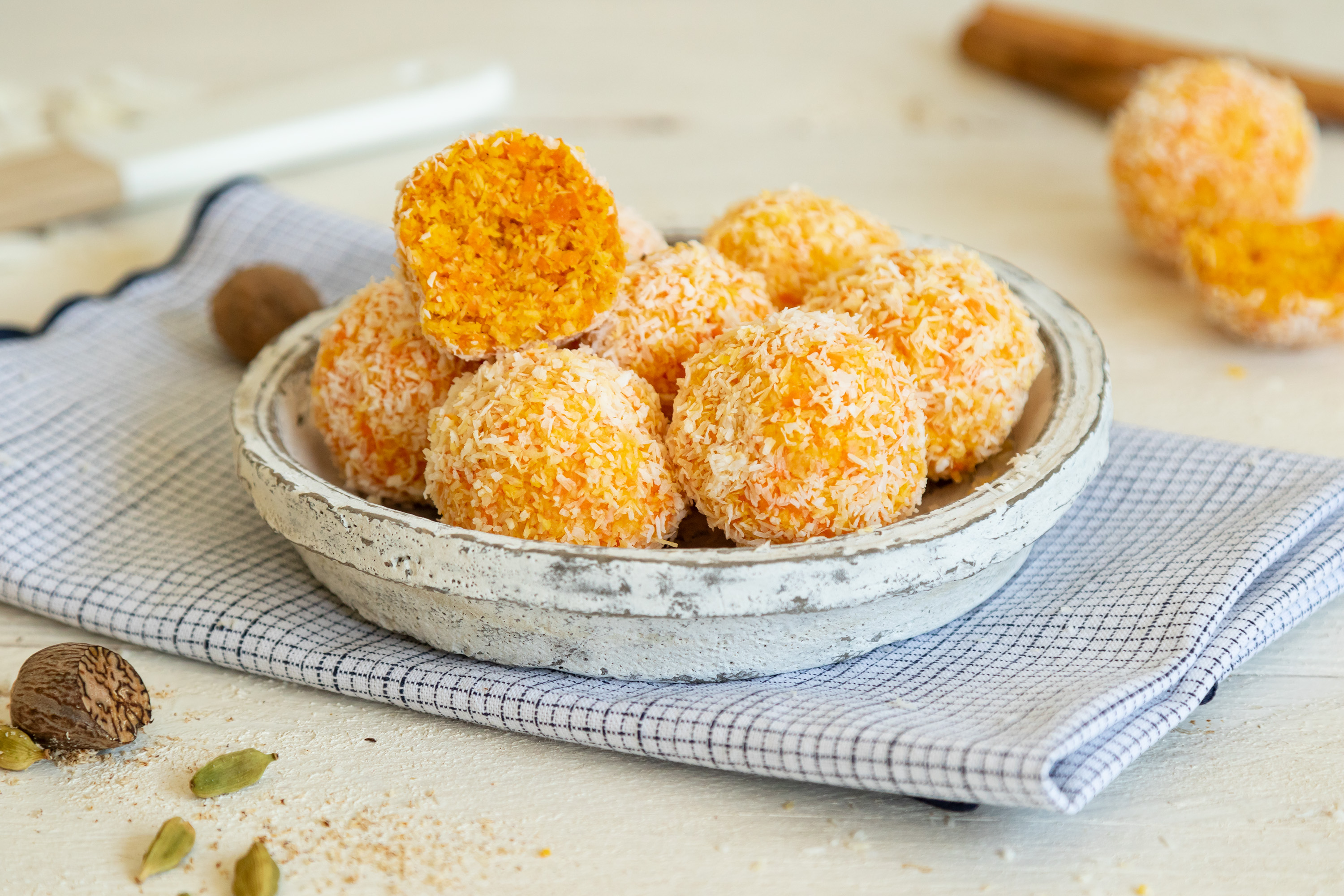 Bolitas de zanahoria y coco