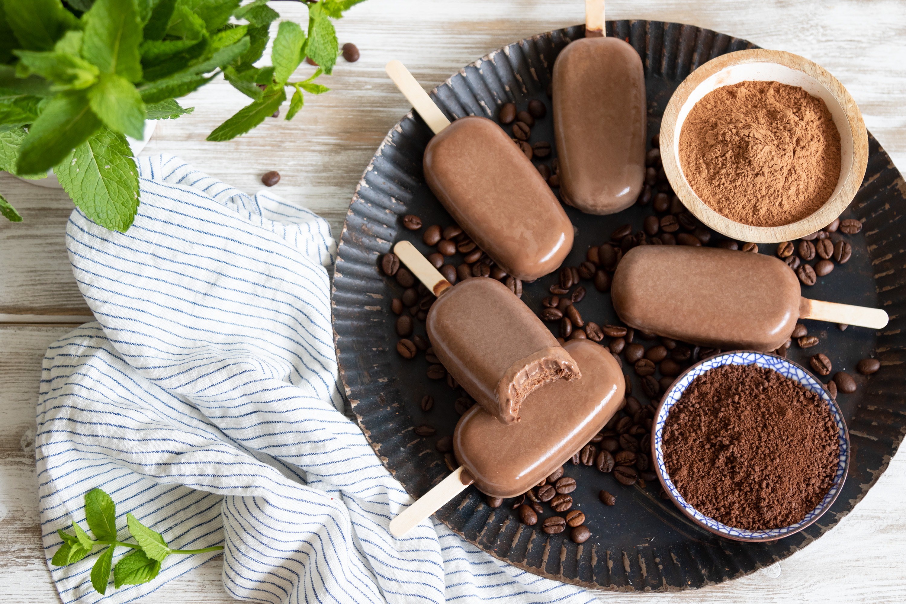 Polos de café y cacao