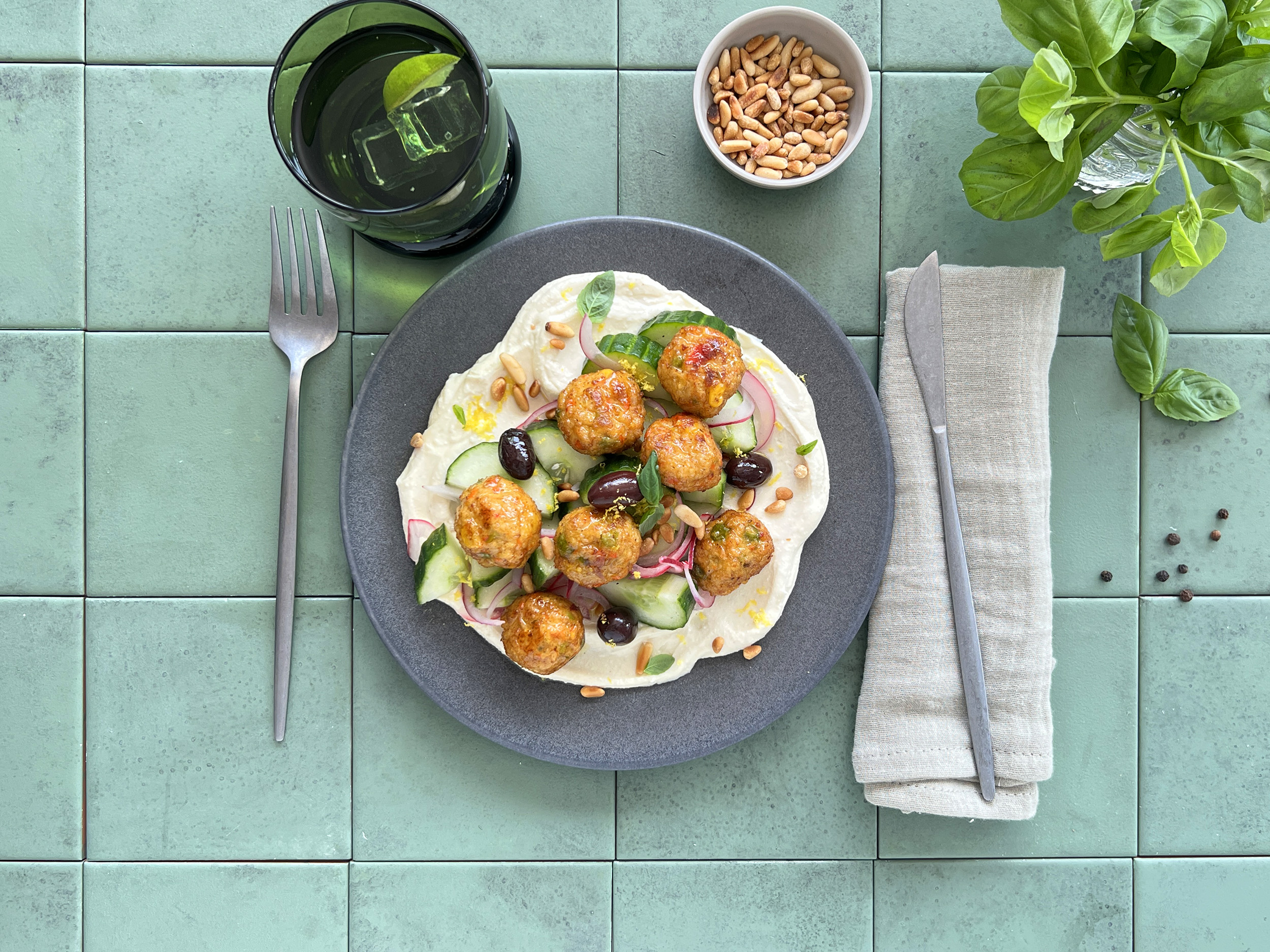 Ensalada fresca con Veggie balls