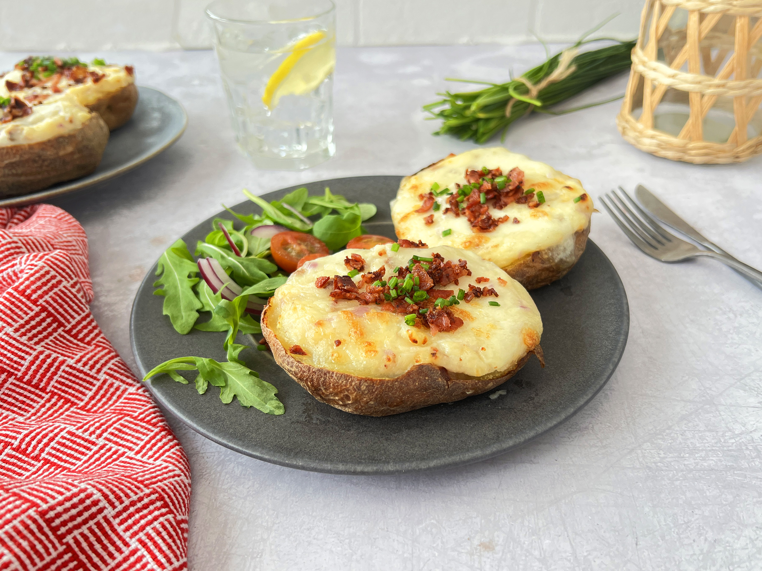 Patatas rellenas en freidora de aire