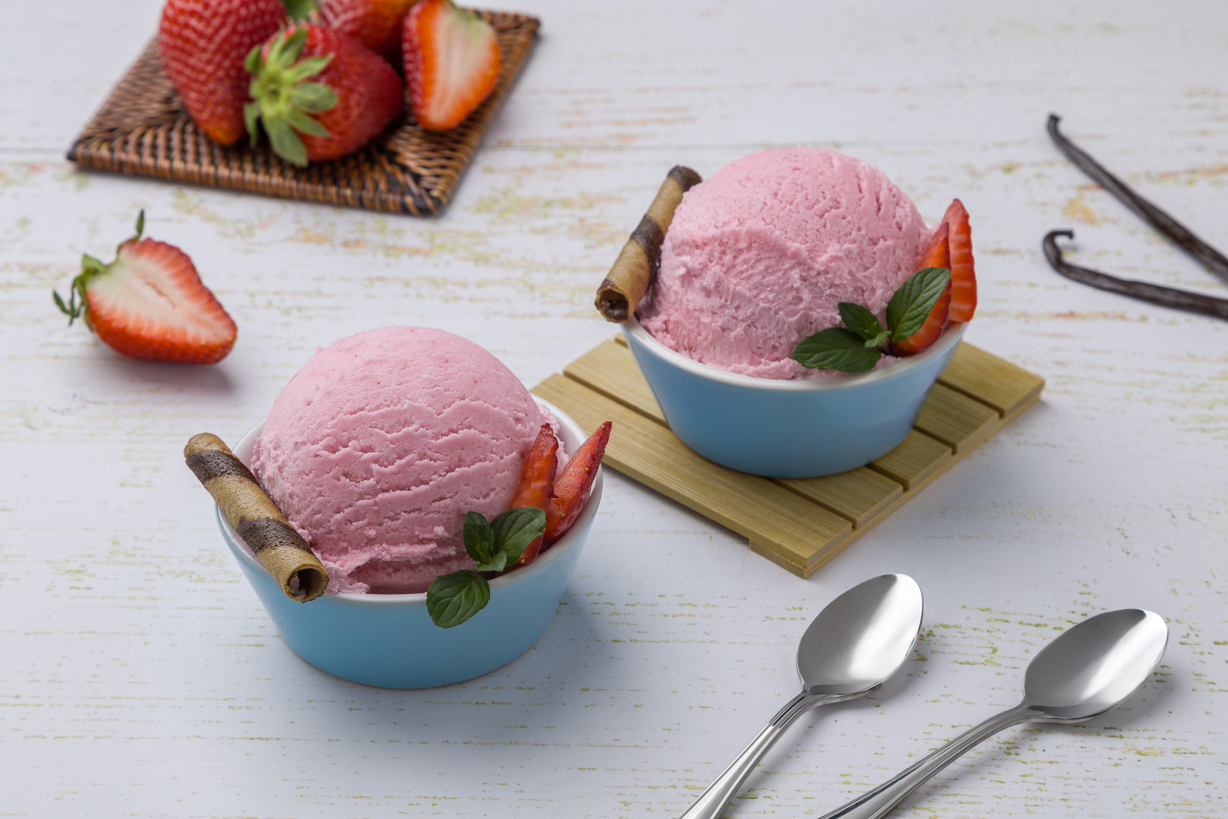 Helado De Fresa Un Delicioso Y Refrescante Postre Casero