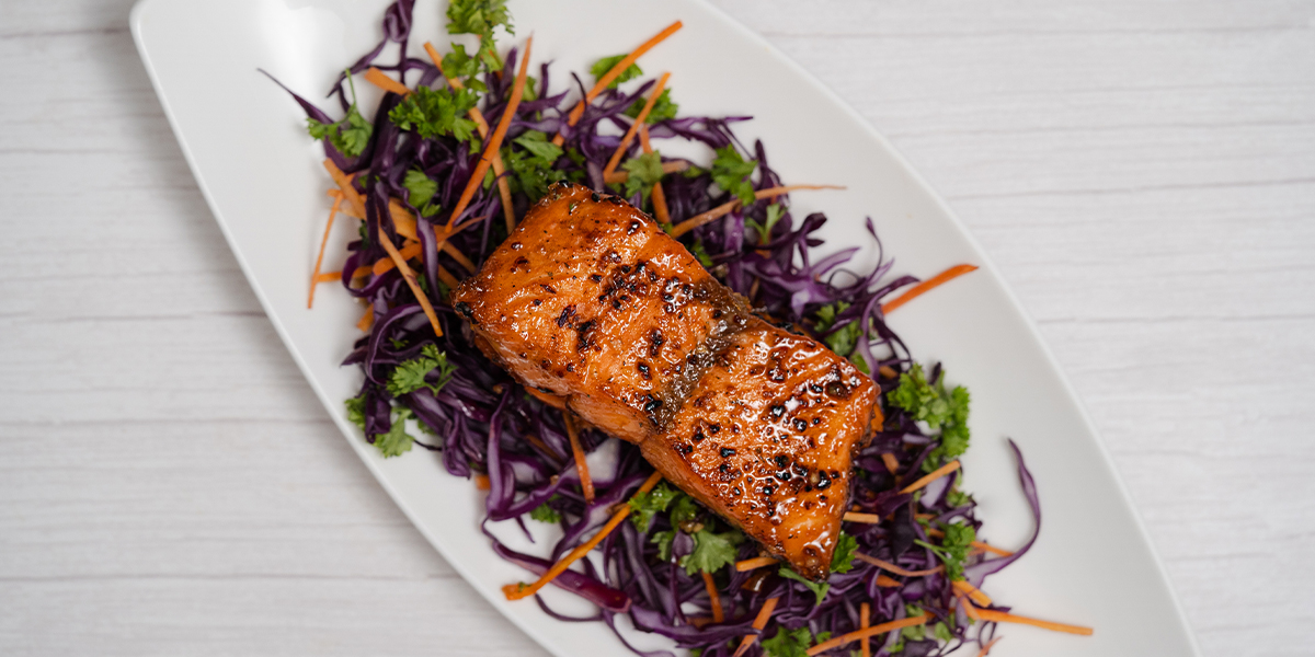 PINEAPPLE & ORANGE GLAZED SALMON | Nestlé Recipes