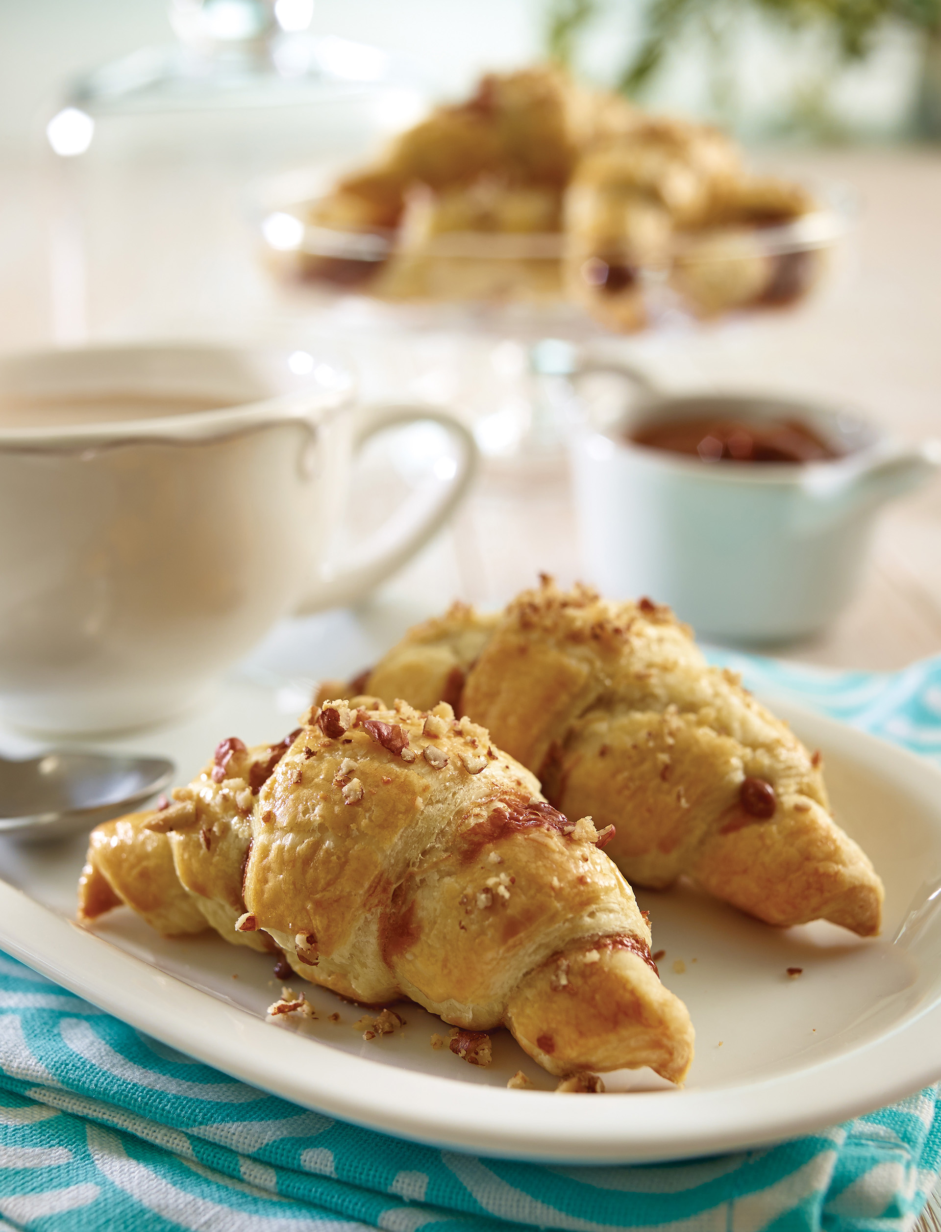 Dulce de Leche and Walnut Croissants | Official LA LECHERA®