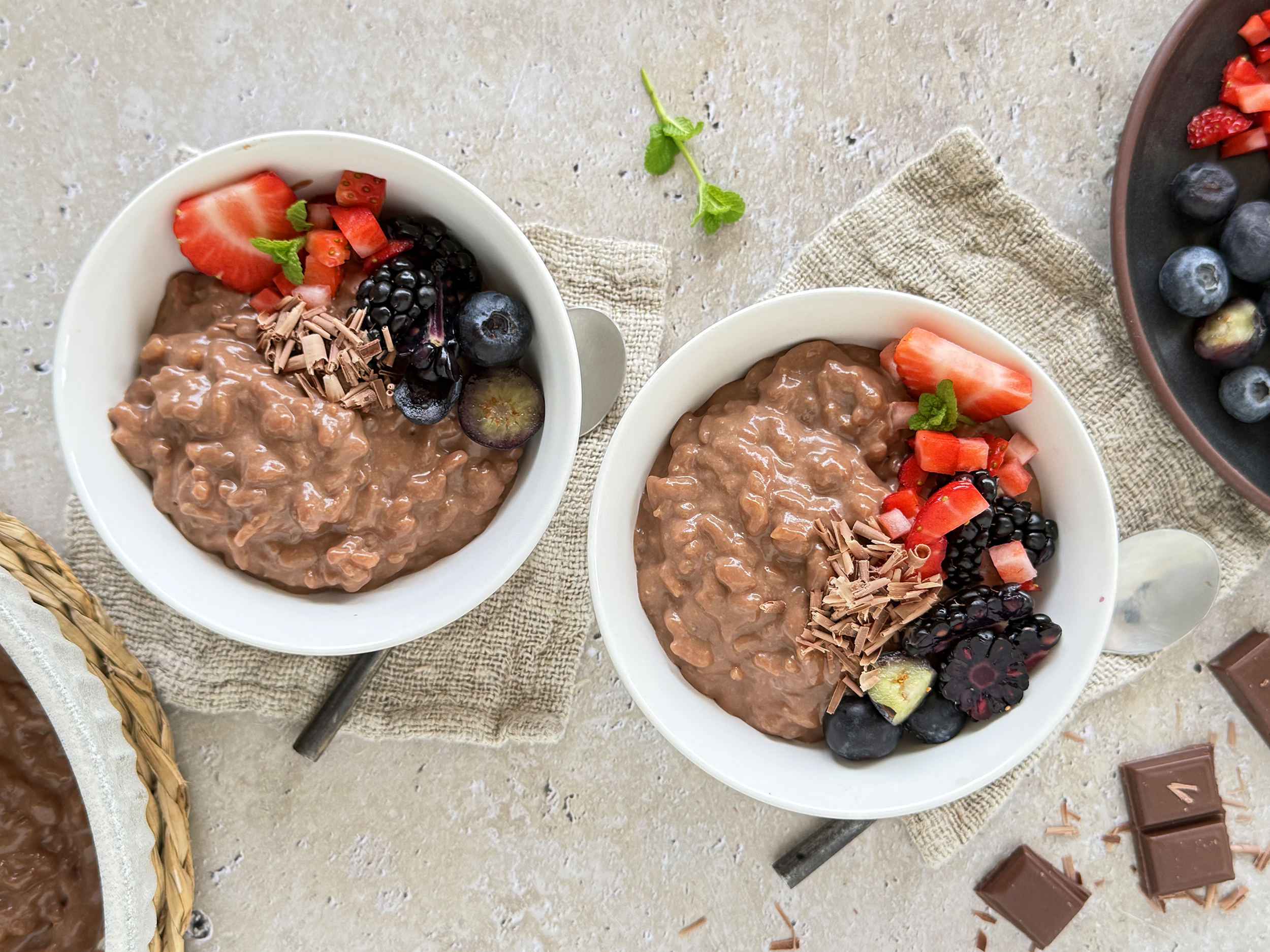 Arroz con leche y chocolate con leche