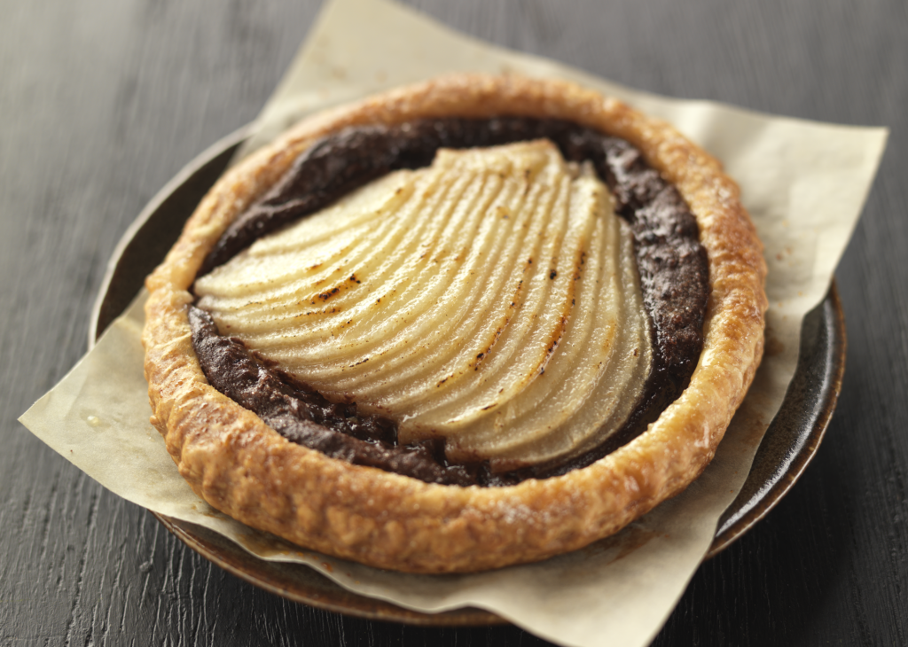 Almond, pear and chocolate tarts