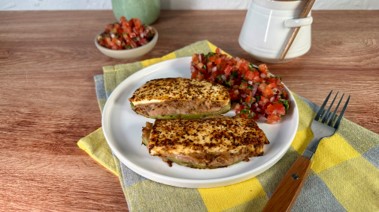 Nopal con Queso y Frijoles