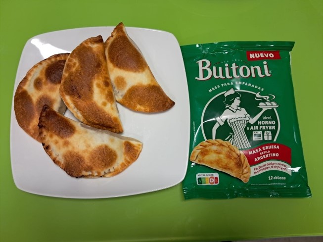 Empanadillas de alcachofas y anchoas de Celia Pueyo de Monzón (Huesca)
