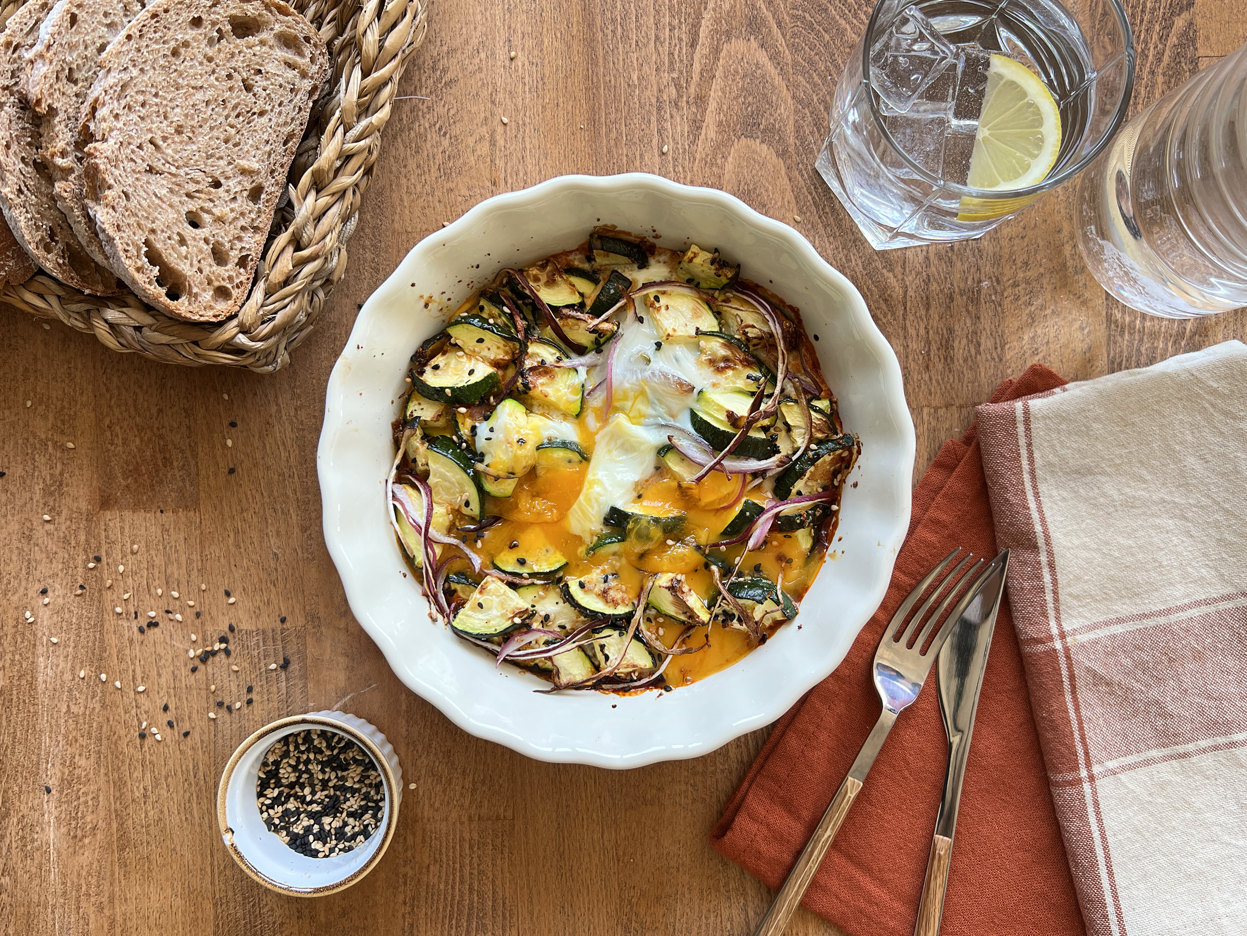 Volcán de Huevo con Calabacín y Tomate-image