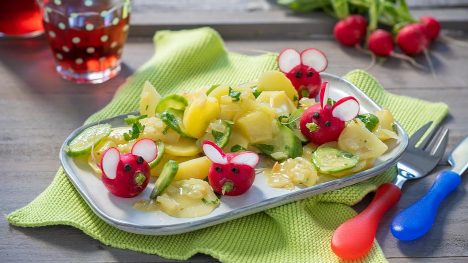 Kartoffel-Gurken-Salat mit Mäusen