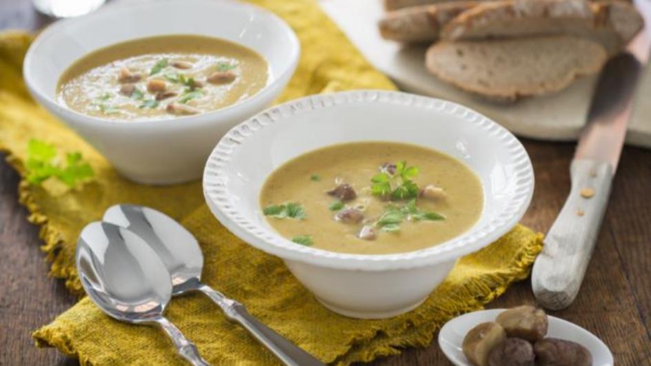 Maronencremesuppe mit  Weißwein