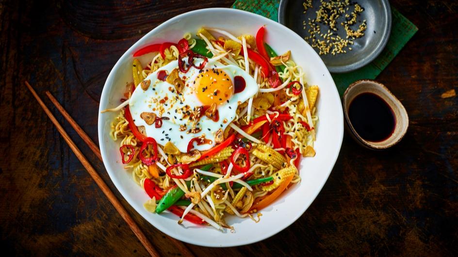 Veggie Fried Noodles - Maggi