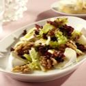 Birnensalat mit Walnüssen und Camembert