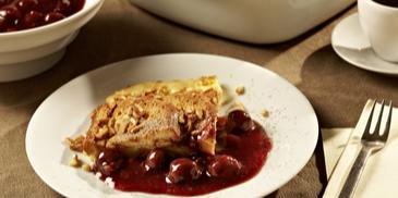 Karamell-Ofenschlupfer mit Gewürzkirschen