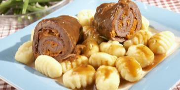 Rouladen mit rotem Pesto