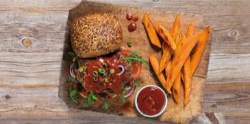 Veggie-Burger mit Mango-Curry-Sauce
