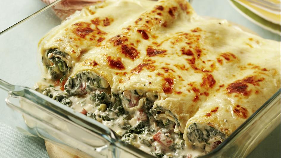 Crespelle mit Spinat- und Ricottafüllung