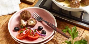 Griechische Hackbällchen mit Feta