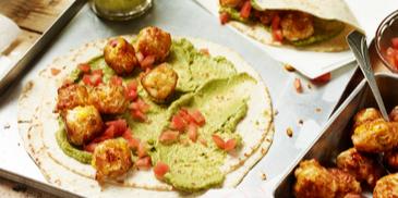 Taco mit Geflügel-Maisklößchen