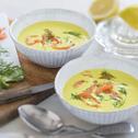 Avocadocremesuppe mit Räucherlachs
