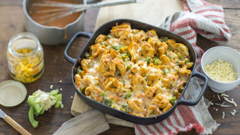 Bunter Tortelloniauflauf