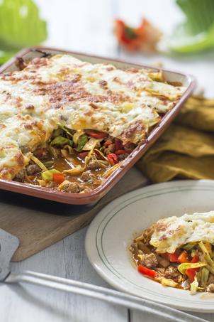 Überbackener Bauerntopf mit Weißkraut