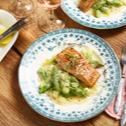Gebratener Lachs auf Spargel-Kohlrabi-Gemüse
