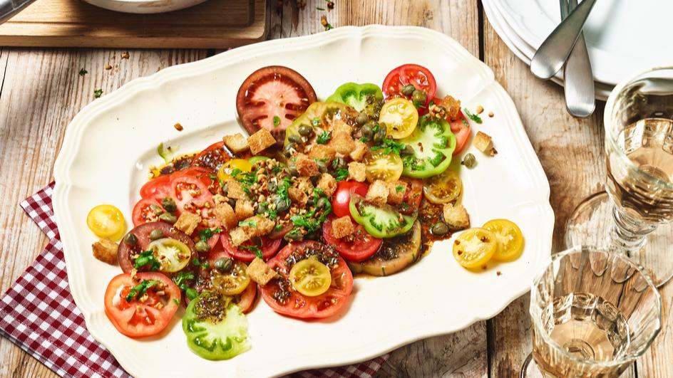 Tomatensalat mit Kapern-Picada