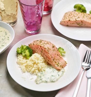 Lachs mit Brokkoli, Reis und Dill-Sauce aus dem Thermomix