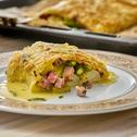 Spargelstrudel mit Schinkenvariation