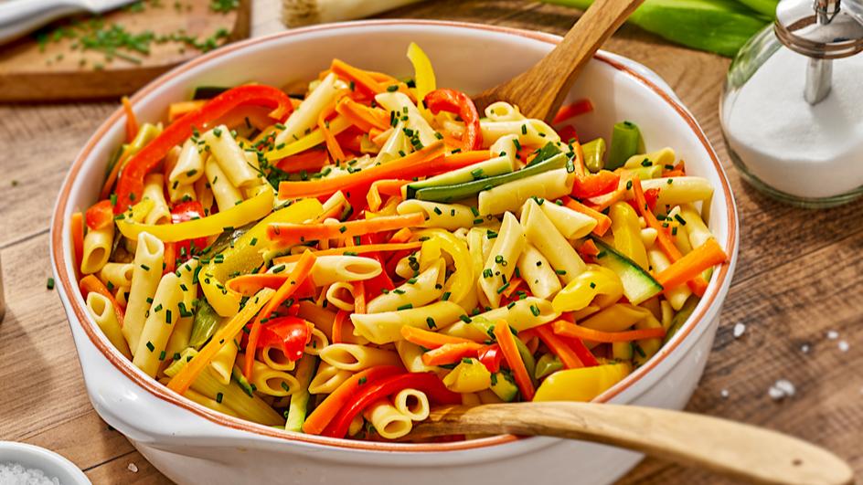 Gemüse-Nudelsalat
