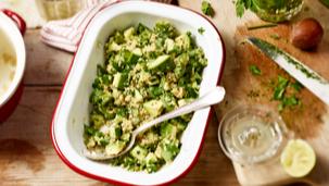 Grüner Quinoa-Salat